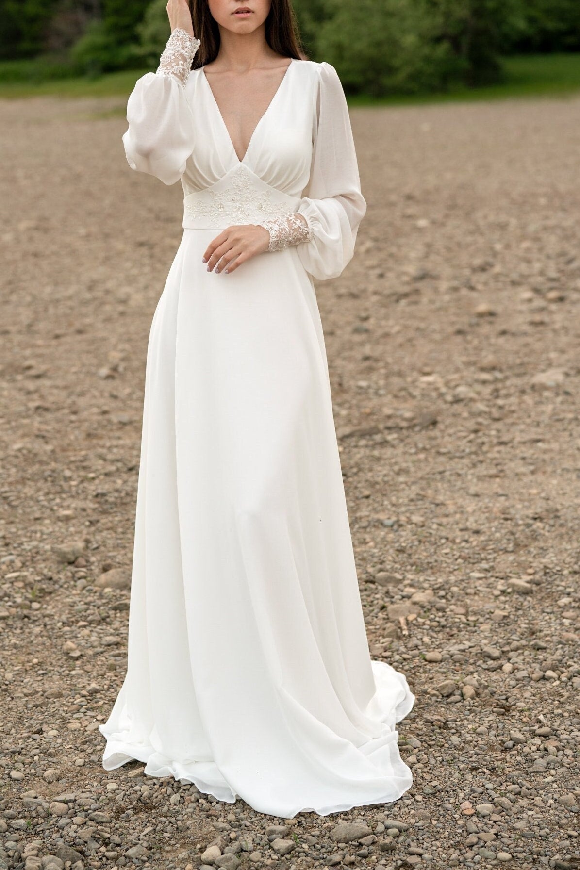 Chic Satin A-Line V-Neck Long Sleeveless Appliques Boho Wedding Dress