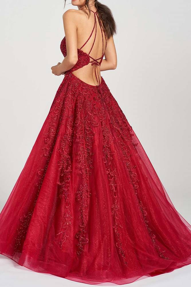 Chic Tulle A-Line Lace Appliques Bateau Strapless Prom Dress