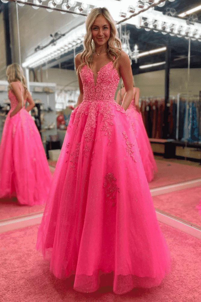 Chic Tulle A-Line V-Neck Appliques With Pockets Prom Dress