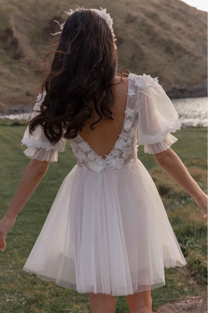 Chic Tulle A-Line V-Neck Short Sleeves Sheer Appliques Short Wedding Dress