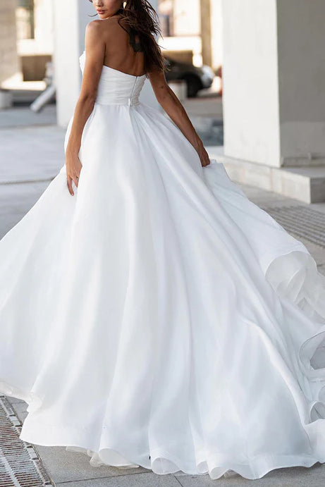 Chiffon A-Line Scoop Sleeveless Beaded Wedding Dress