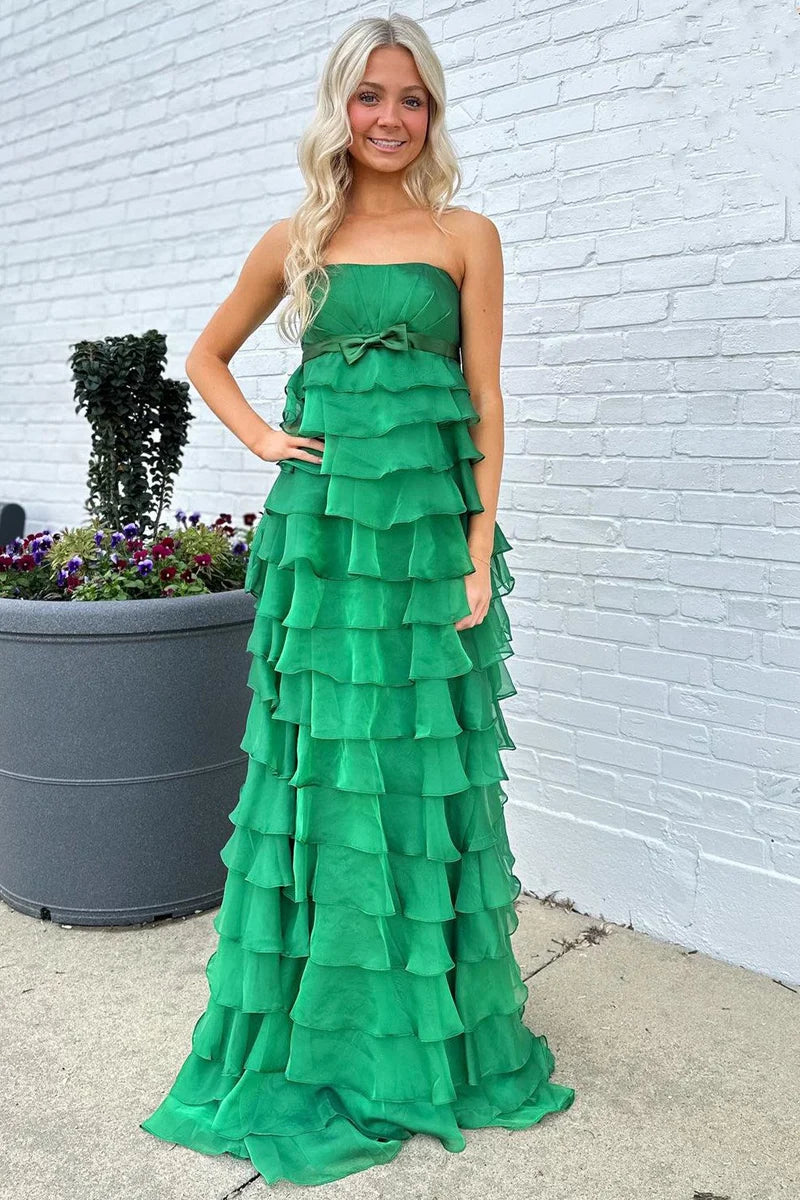 Chiffon A-Line Strapless Empire Tiered With Train Prom Dress