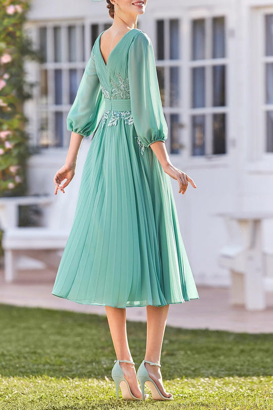 Chiffon A-Line V-Neck Quarter Sleeves Appliques Mother Of Brides Dress