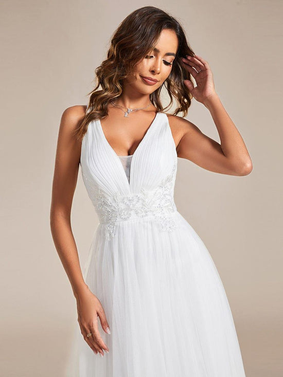 V-Neck Sleeveless Open Back Tulle Appliques Bridesmaid Dress