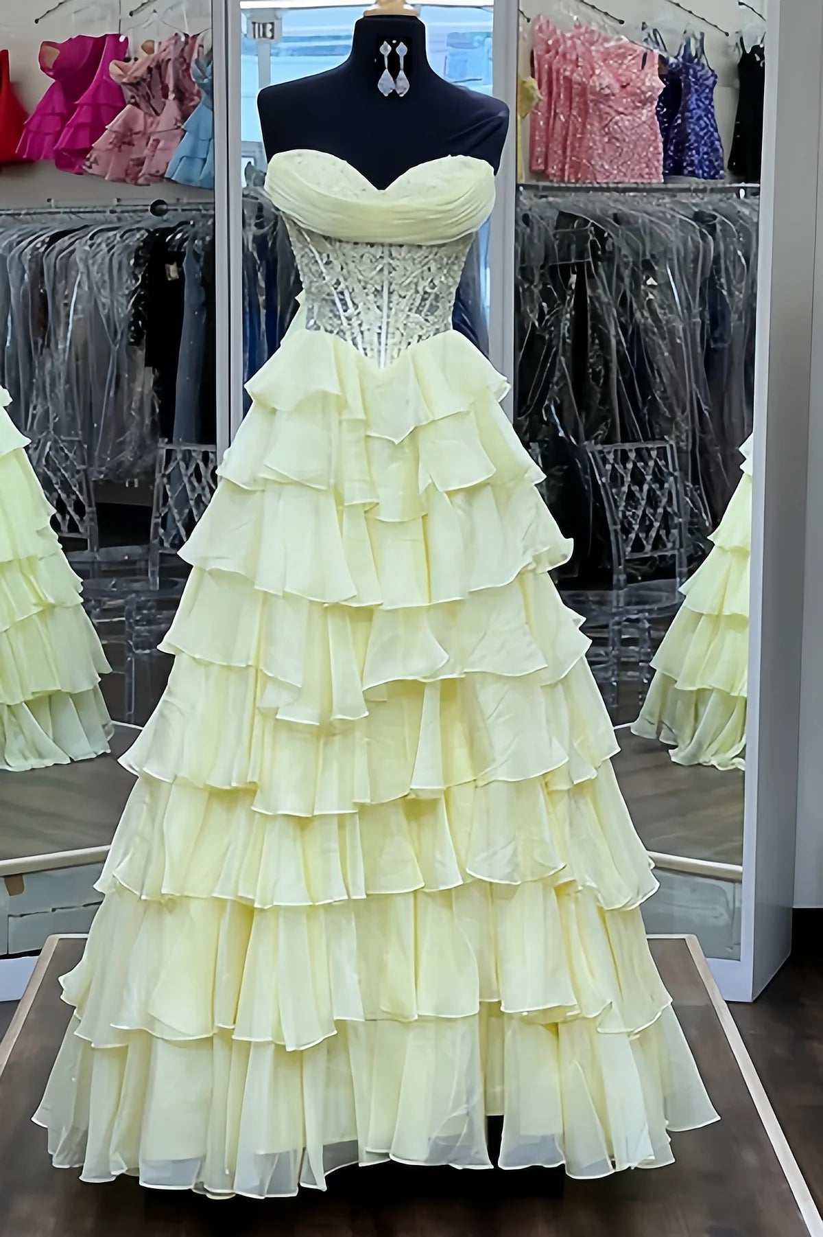Elegant A-Line Empire Lace Top Chiffon Tiered Prom Dress