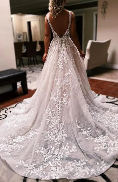 Elegant A-Line V-Neck Open Back Appliques Boho Wedding Dress