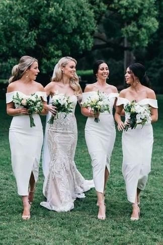 Fitted Off-Shoulder Sleeveless Empire Bridesmaid Dress