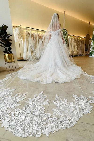 Lace Appliques Tulle A-Line Off-Shoulder With Train Wedding Dress