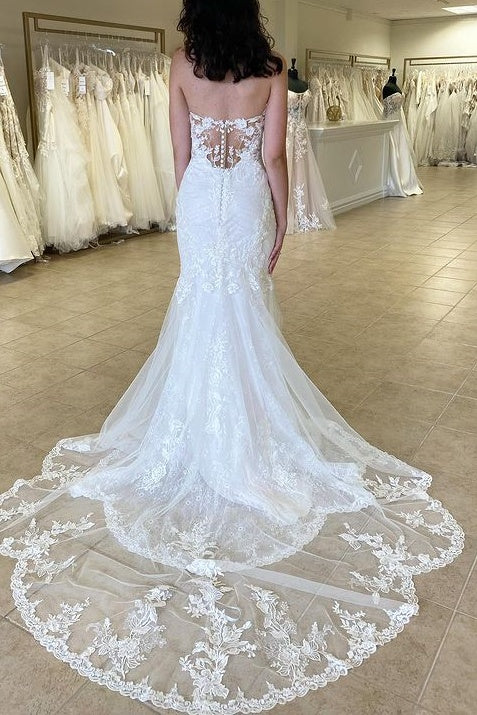 Trumpet Sweetheart Strapless Lace Wedding Dress With Train