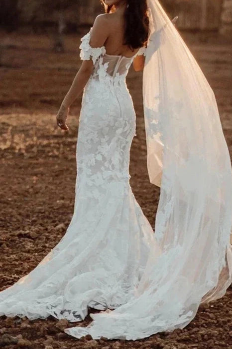 Lace Wedding Dress Sweetheart Off-Shoulder With Train Wedding Dress