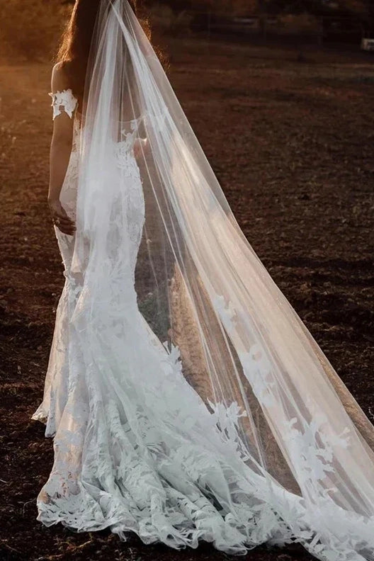 Lace Wedding Dress Sweetheart Off-Shoulder With Train Wedding Dress