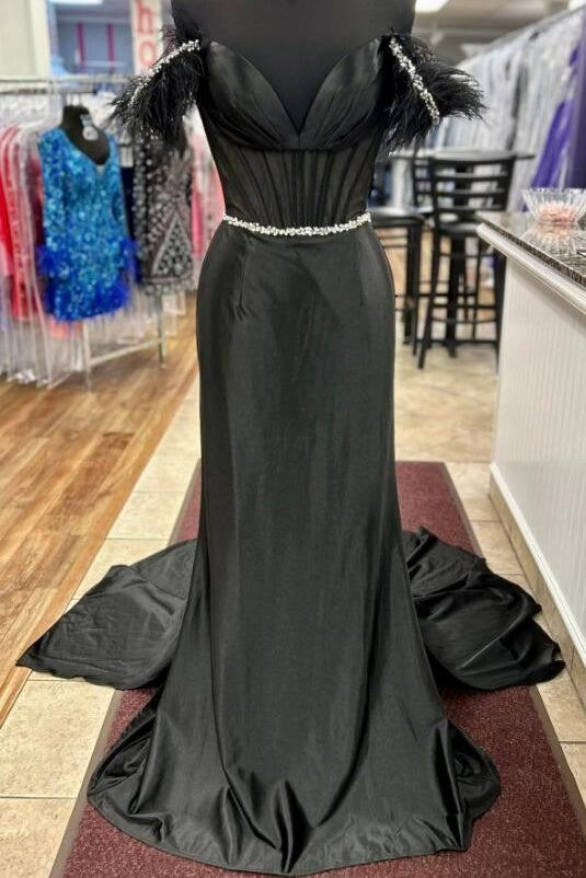 Mermaid Off-Shoulder Sleeveless Empire Prom Dress With Train