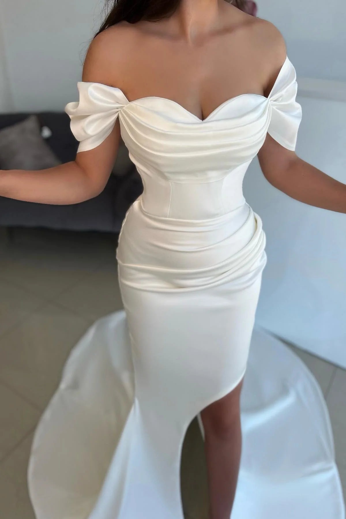 Mermaid Satin Off-Shoulder Formal Party Dress With Train