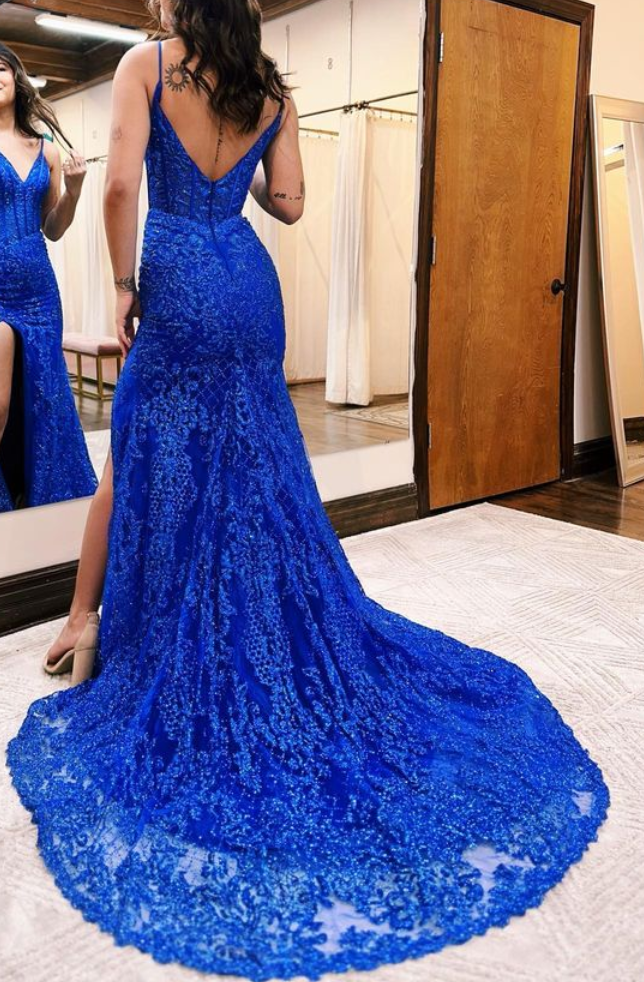 Royal Blue V-Neck Spaghetti Straps Lace Appliques Prom Dress Movousdress Royal Blue V-Neck Spaghetti Straps Lace Appliques Prom Dress Movousdress
