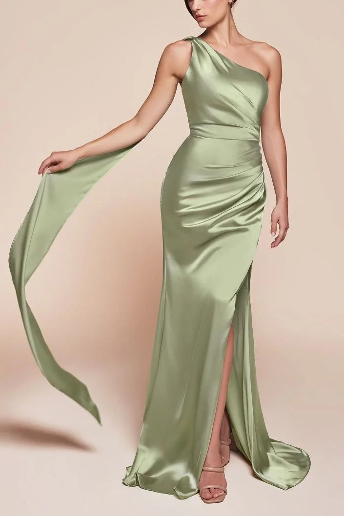 Satin Fitted Sleeveless Bridesmaid Dress With Side Slit