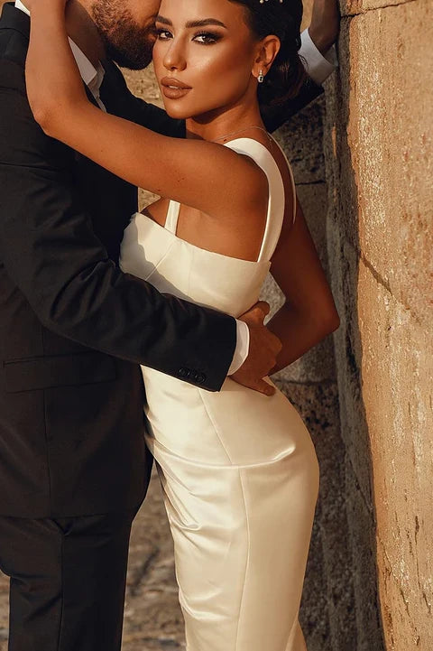 Sexy Satin Fitted Sweetheart Sleeveless With Side Slit Wedding Dress