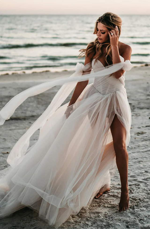 Sheer Tulle A-Line Sweetheart With High Slit Beach Wedding Dress