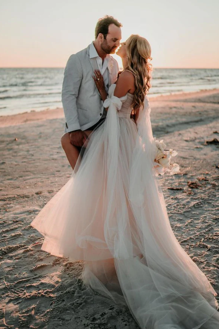 Sheer Tulle A-Line Sweetheart With High Slit Beach Wedding Dress