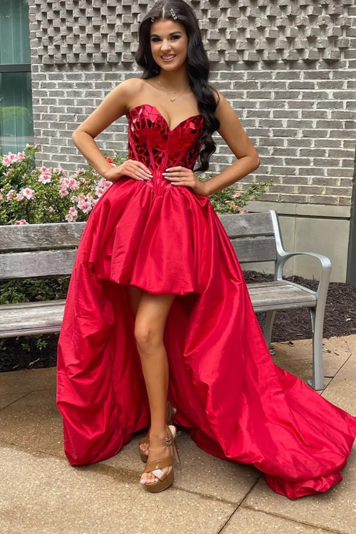 Sweetheart Strapless Satin A-Line Beaded With Train Homecoming Dress