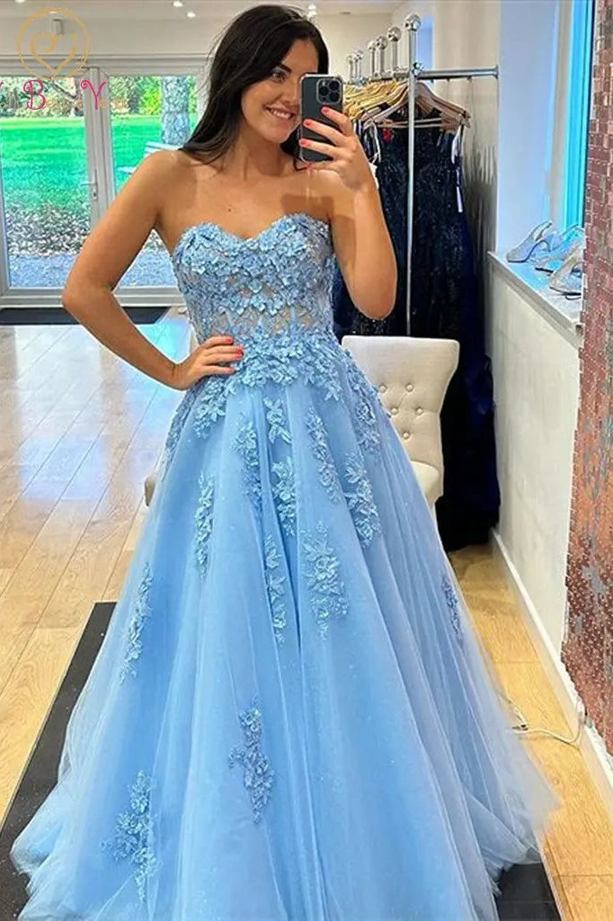 Tulle A-Line Sweetheart Strapless Appliques Sexy Prom Dress