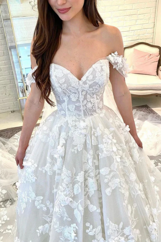 Tulle Lace Appliques A-Line Off-Shoulder With Train Wedding Dress