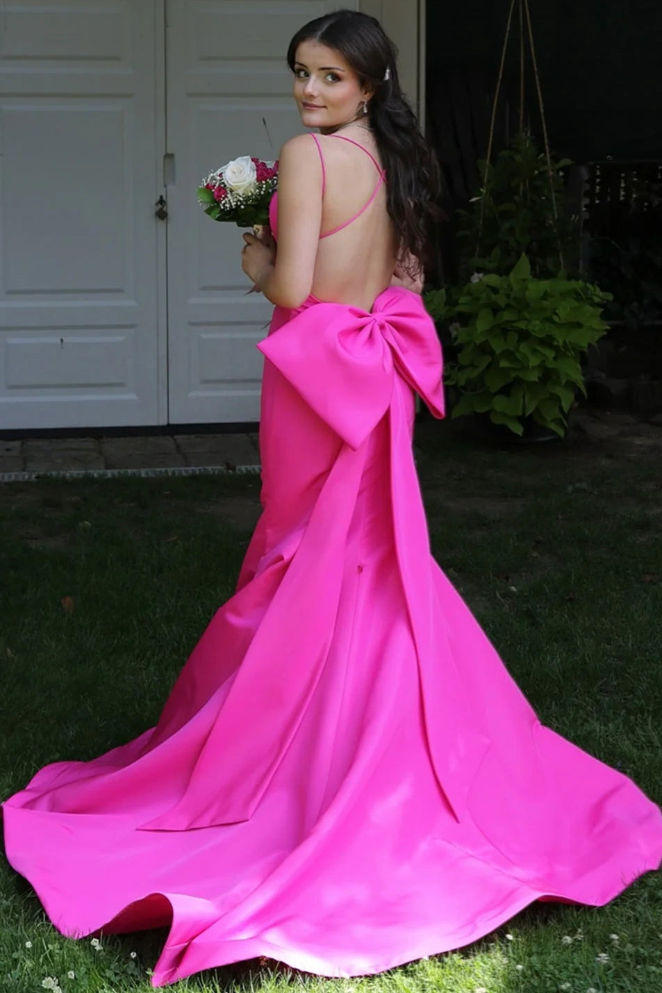 V-Neck Sleeveless Backless Mermaid Satin Formal Prom Dress