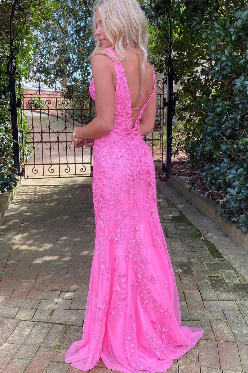 V-Neck Sleeveless Lace Appliques Trumpet Long Prom Dress