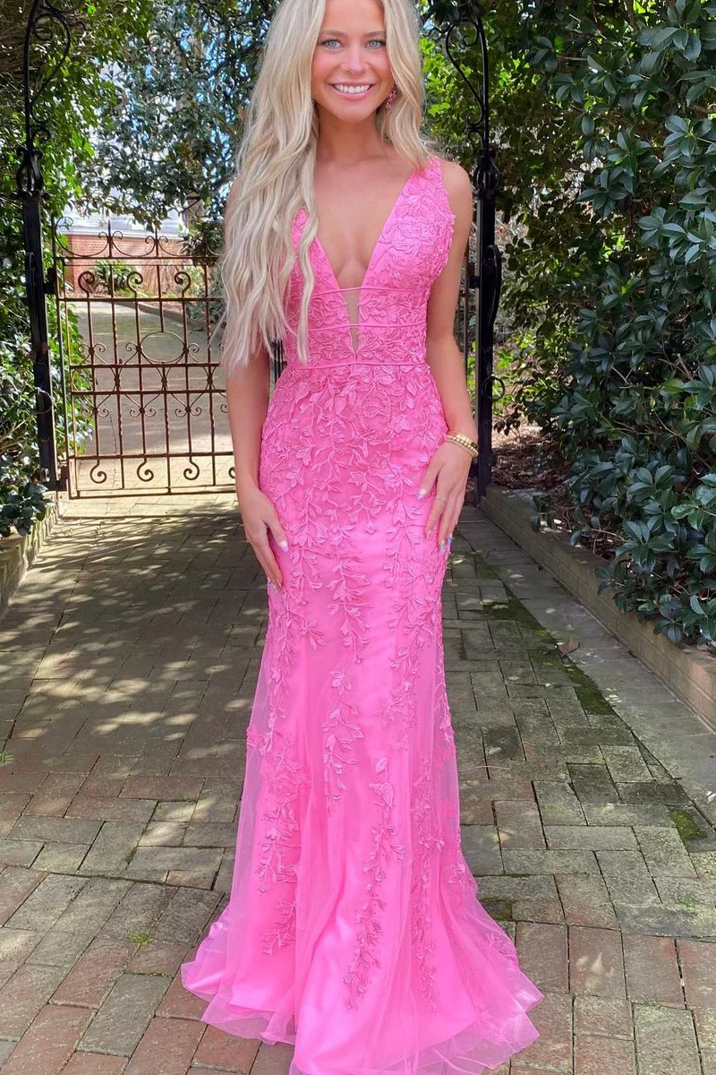 V-Neck Sleeveless Lace Appliques Trumpet Long Prom Dress