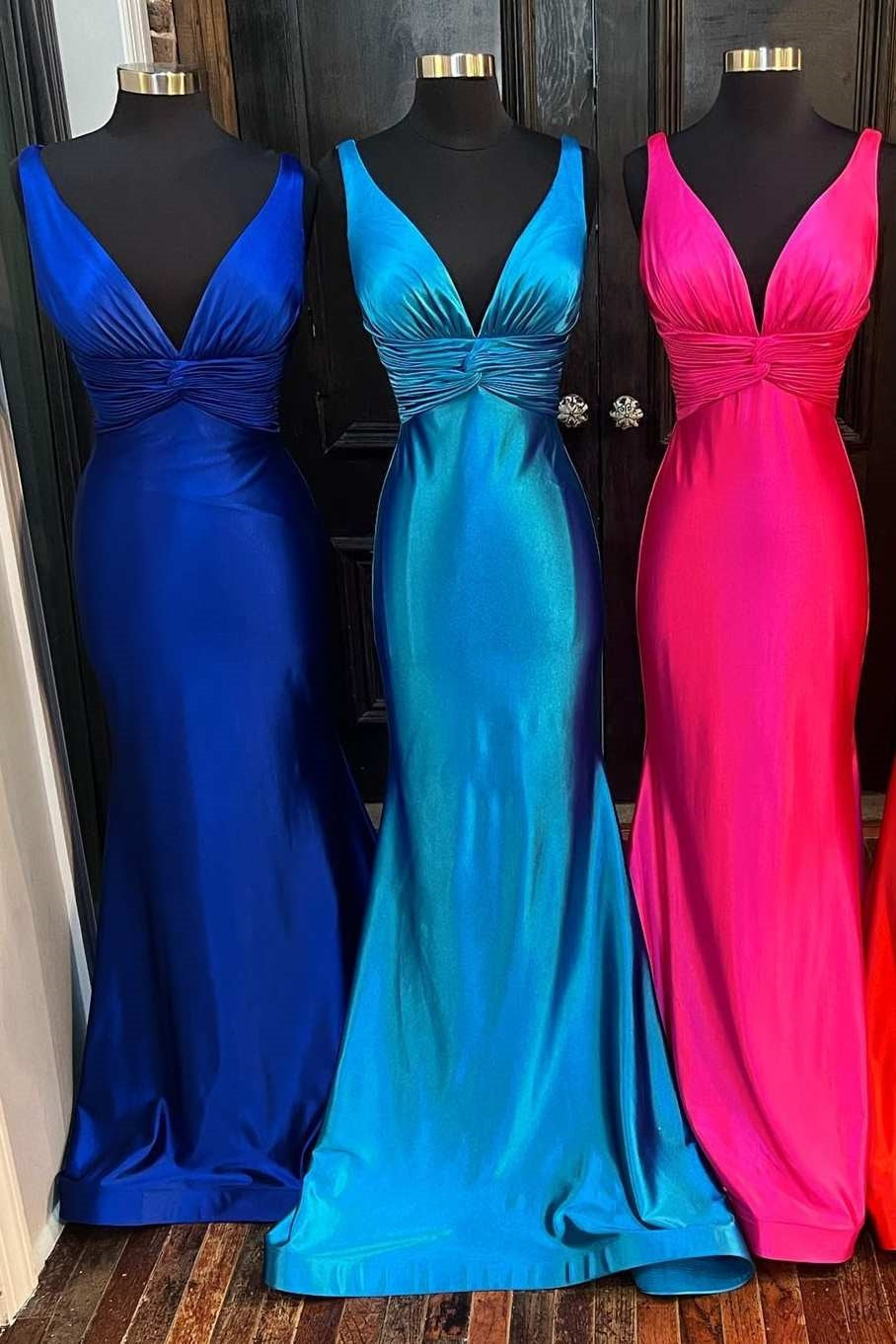 V-Neck Sleeveless Ruched Empire Mermaid Party Prom Dress