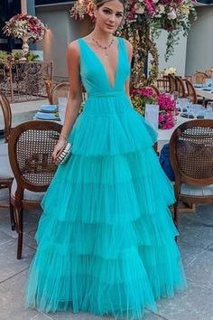 Classic V-Neck Sleeveless Tiered Tulle A-Line Sleeveless Prom Dress