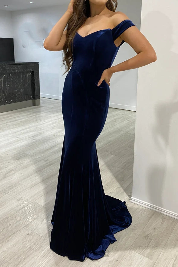 Velvet Off-Shoulder Sleeveless Empire Trumpet Party Prom Dress