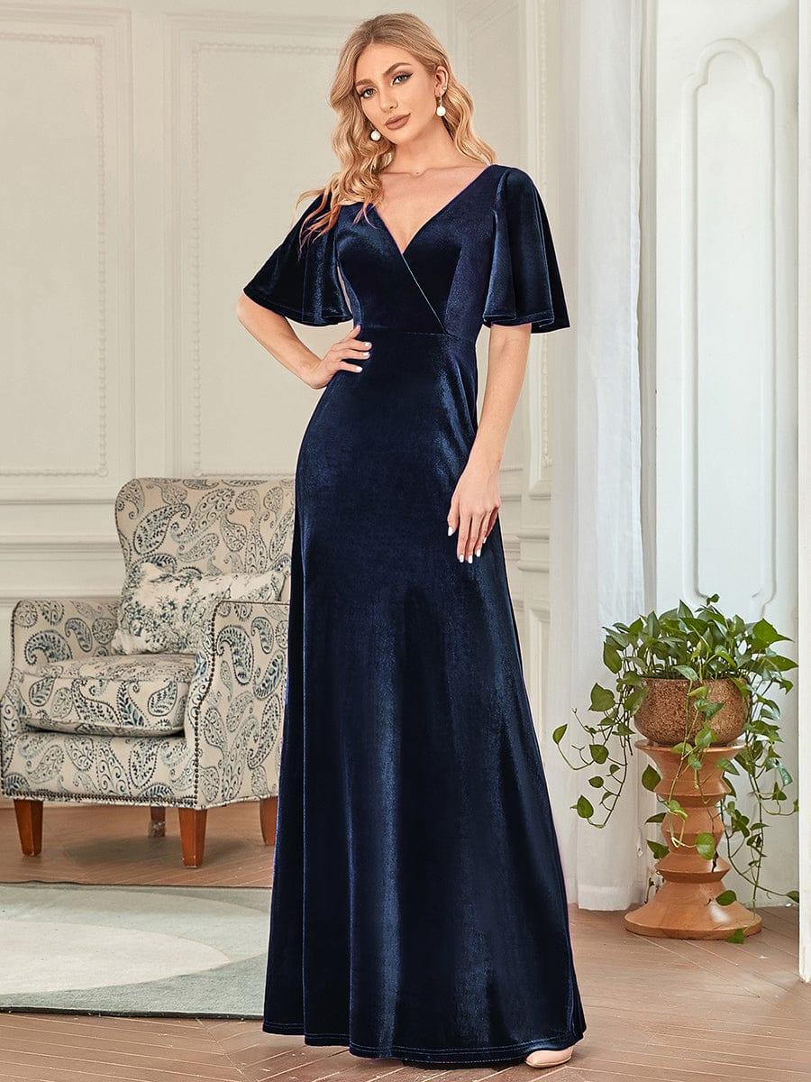 Chic Velvet A-Line V0Neck Bell Sleeves Maxi Bridesmaid Dress