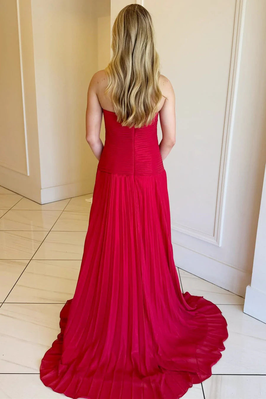 Chic Satin A-Line Sweetheart Strapless Long Prom Dress